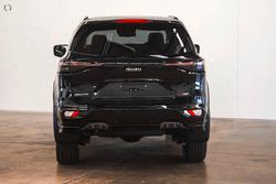 2026 Isuzu MU-X X-TERRAIN