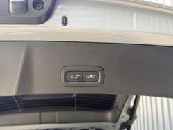 2025 Volvo XC40 Ultra B4 Bright MY26 AWD Vapour Grey