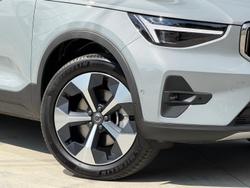 2025 Volvo XC40 Ultra B4 Bright MY26 AWD Vapour Grey