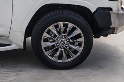 2023 Toyota Landcruiser Sahara ZX