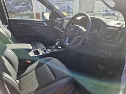 2026 Isuzu MU-X X-TERRAIN