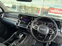 2022 Kia Sorento Sport