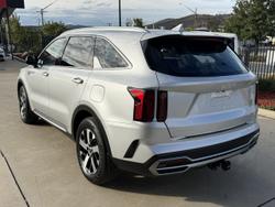 2022 Kia Sorento Sport