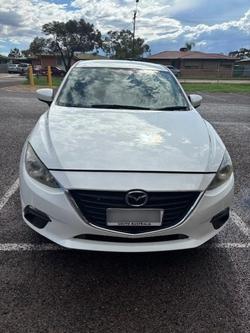 2015 Mazda 3 Neo