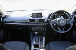 2015 Mazda 3 Neo
