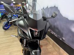 2025 Yamaha 2025 YAMAHA 655CC YZF-R7LAS GREY