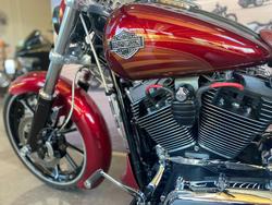 2016 HARLEY-DAVIDSON FXSB SOFTAIL BREAKOUT