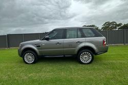 2010 Land Rover Range Rover Sport TDV6 Luxury