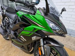 2024 Kawasaki NINJA 1000SX Green
