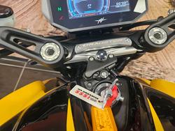 2024 M.V. AGUSTA DRAGSTER 800 RR SCS E5 YELLOW