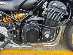 2025 Kawasaki Z900RS SE BLACK