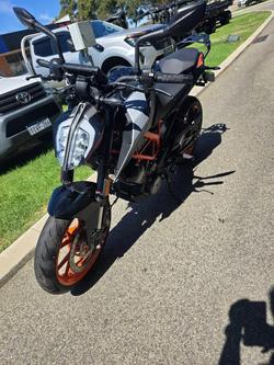 2022 KTM 390 Duke Duke