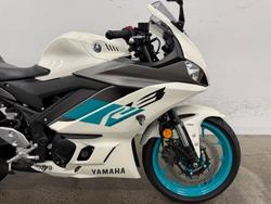 2023 Yamaha YZF-R3 White