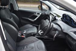 2017 Peugeot 2008 Allure A94 MY17 Bianca White