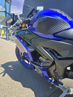 2025 Yamaha YZF-R3 R3 Blue