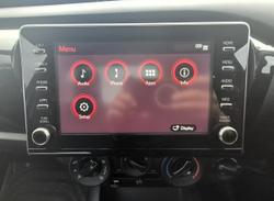 2022 Toyota Hilux SR