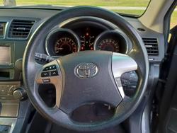 2012 Toyota Kluger Altitude