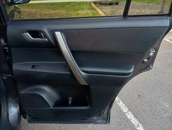 2012 Toyota Kluger Altitude