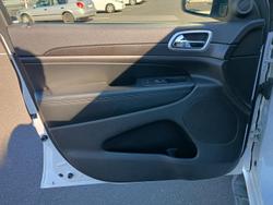 2015 Jeep Grand Cherokee Blackhawk WK MY15 4X4 Dual Range Bright White