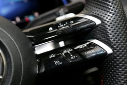 2024 Mercedes-Benz GLB-Class GLB200