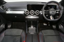 2024 Mercedes-Benz GLB-Class GLB200