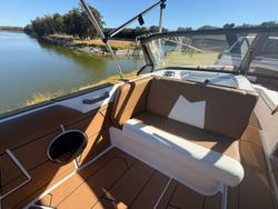 2026 Malibu Response TXi Open Bow