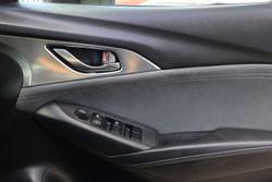 2021 Mazda CX-3 Akari LE