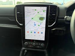 2024 Ford Everest Platinum