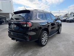 2024 Ford Everest Platinum