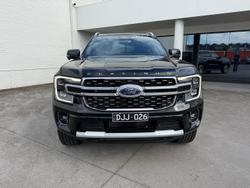 2024 Ford Everest Platinum