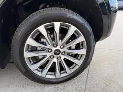 2024 Ford Everest Platinum