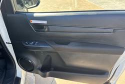 2024 Toyota Hilux SR GUN126R 4X4 Dual Range Glacier White