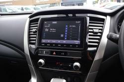 2024 Mitsubishi Pajero Sport GLS