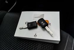 2017 Mitsubishi Outlander LS Safety Pack