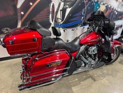 2011 Harley-Davidson Ultra Classic Electra Glide 1690 (FLHTCU) Touring Red
