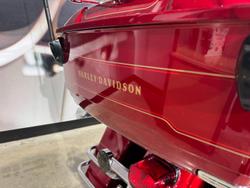 2011 Harley-Davidson Ultra Classic Electra Glide 1690 (FLHTCU) Touring Red