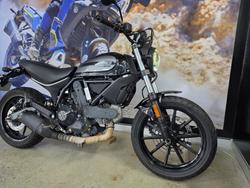 2016 DUCATI SCRAMBLER SIXTY2 BLACK