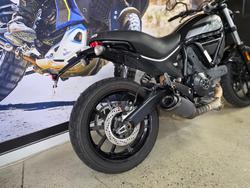 2016 DUCATI SCRAMBLER SIXTY2 BLACK