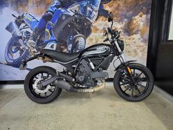 Ducati Scrambler SIXTY2