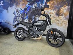 2016 DUCATI SCRAMBLER SIXTY2 BLACK