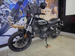2016 DUCATI SCRAMBLER SIXTY2 BLACK