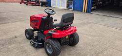 2025 Victa 2025 Victa Mower VSX 42 Inch Cut B20 2692068 Red