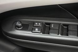 2025 Suzuki Swift Hybrid