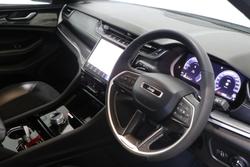 2022 Jeep Grand Cherokee Night Eagle