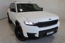 2022 Jeep Grand Cherokee Night Eagle