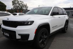 2022 Jeep Grand Cherokee Night Eagle