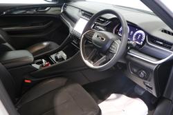 2022 Jeep Grand Cherokee Night Eagle