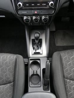 2023 Mitsubishi ASX ES