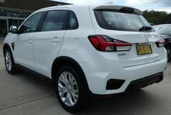 2023 Mitsubishi ASX ES