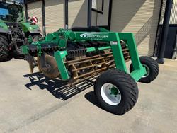 0 K-Line 2930U 3 Metre Trailing Speed Tiller